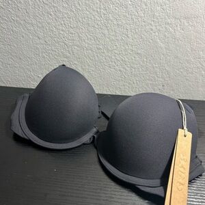 SKIMS Black Women's Bra